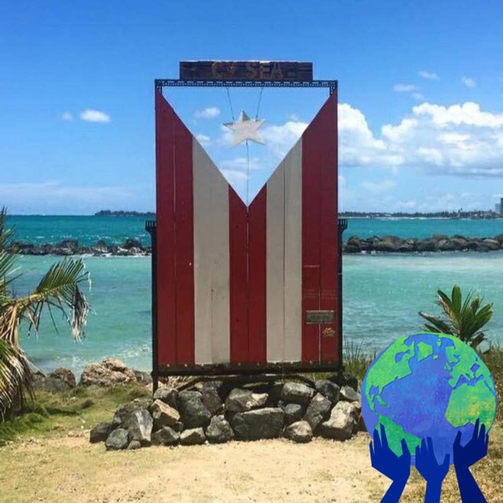 Meet your Posher, Larissa